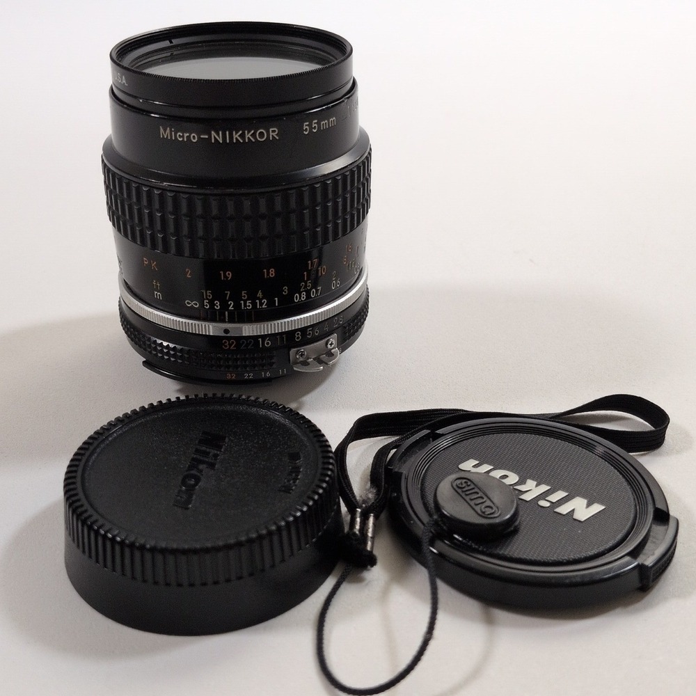 Vintage Nikon 55mm f2.8 Micro-NIKKOR AI-S Macro Lens Tiffen 52mm UV Filter Caps
